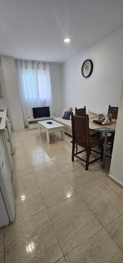 Apartment Apto Tanez Plaza Toros Ventas, A