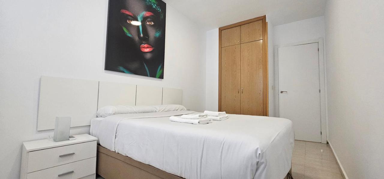 Apto Tanez Plaza Toros Ventas, A Apartament